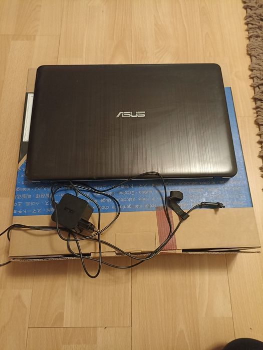 Laptop Asus Vivobook R540UA – jak nowy, SSD 250GB, i3 – polecam!