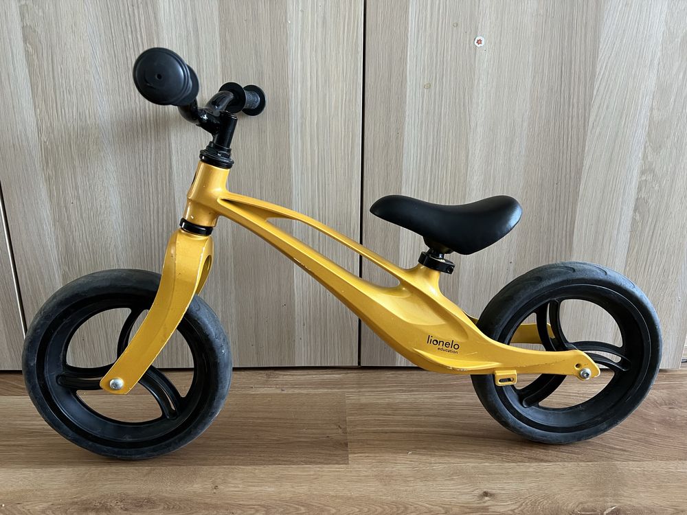 Rowerek biegowy Lionelo Bart