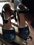 Buty na koturnie