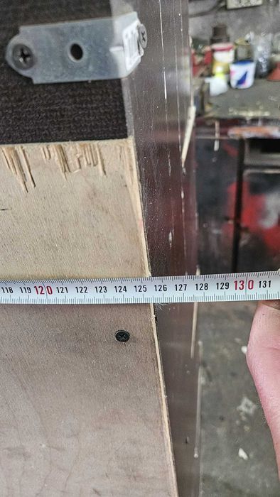 Regał, pułki, szafka, gniazda