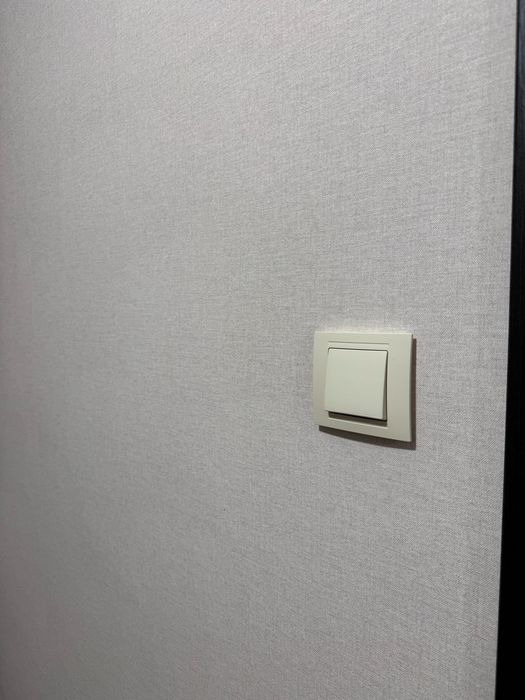 Шпалери на фліщелиновій основи