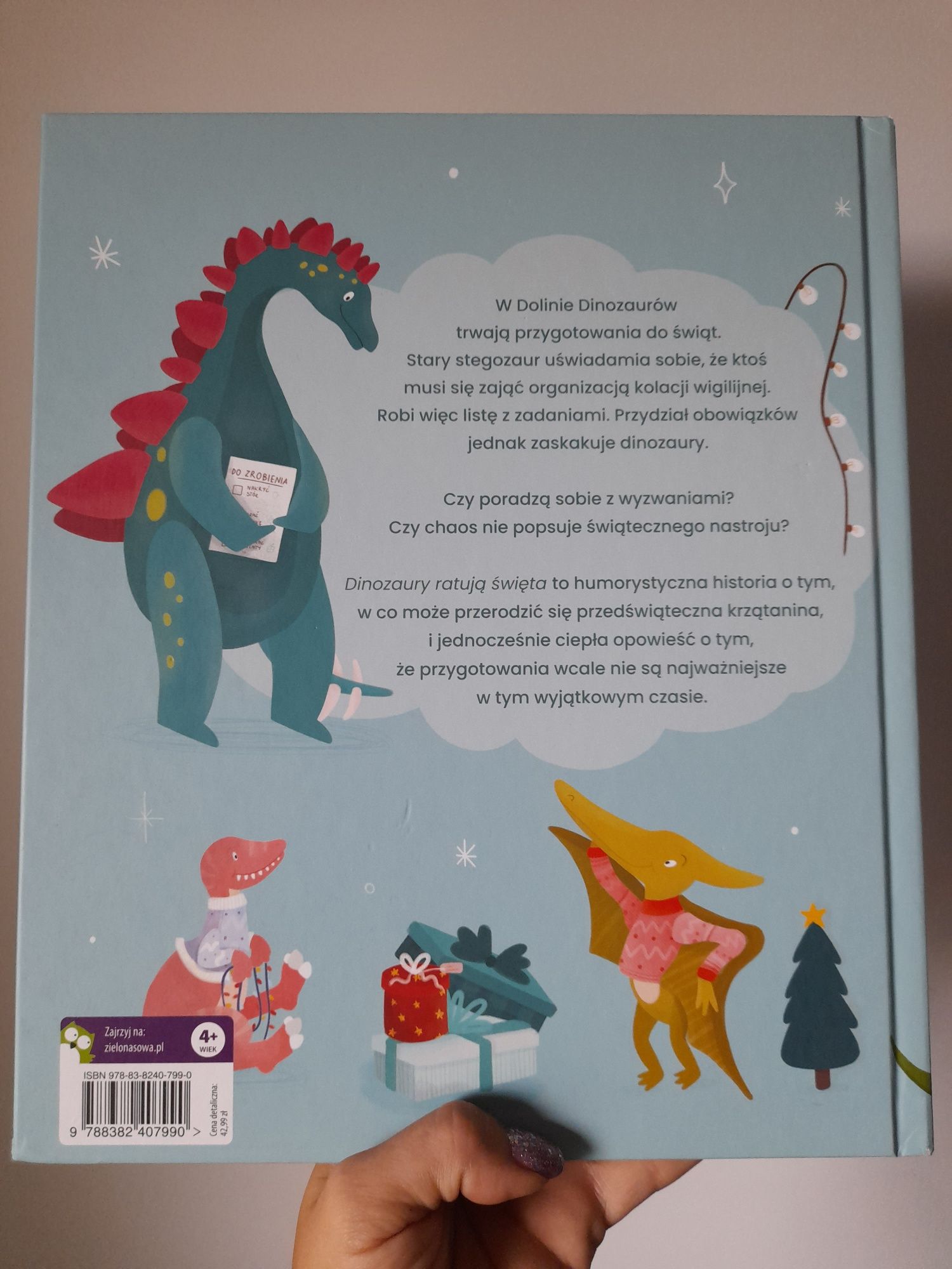 Książka dla dzieci ,,Dinozaury ratują święta ".