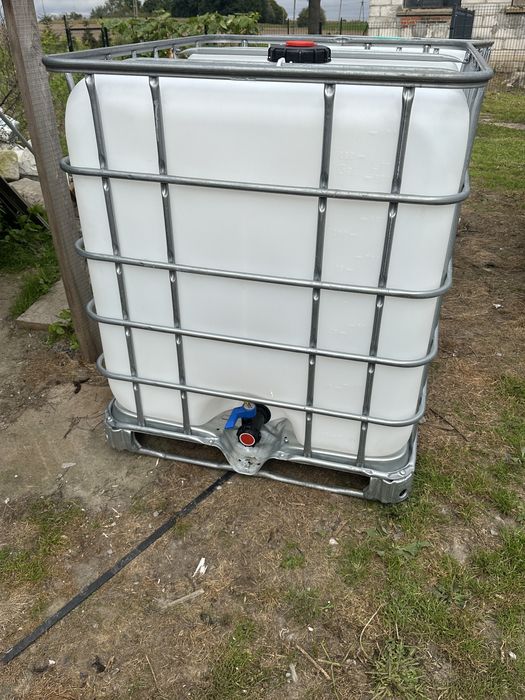 Zbiornik mauzer czysty 1000l
