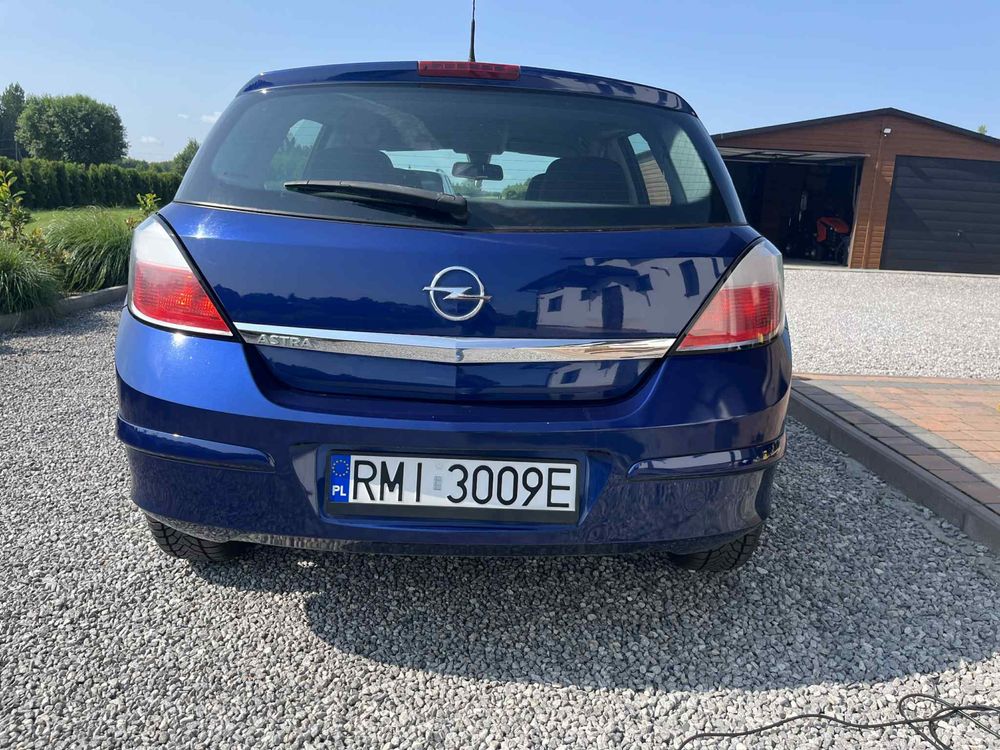Opel Astra H 1.6 2004
