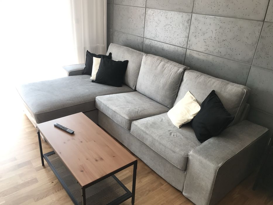 Sofa narożna IKEA KIVIK 3-osobowa – velvet jasnoszary