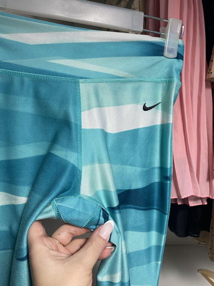 Nike leginsy rozmiar XS niebieskie