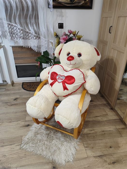 Miś pluszowy bardzo duży