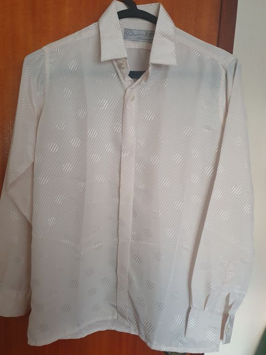 Conjunto de cerimónia para rapaz