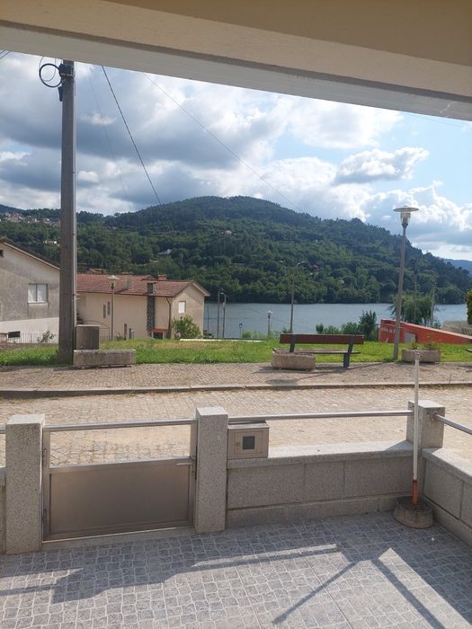 Moradia na Pala - Ribadouro, Baião