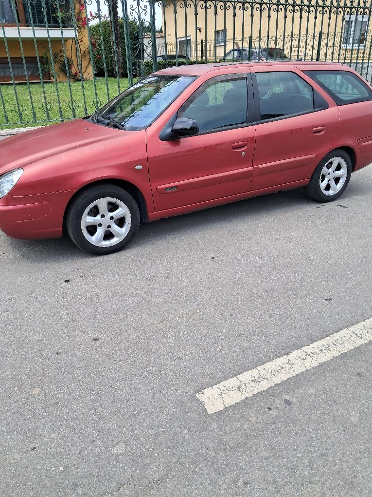 Vendo Citroën xara em bom estado de conservação  de mecânica e  caixai