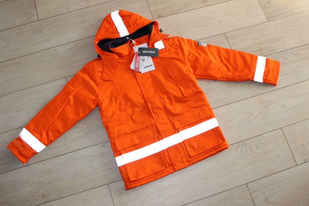 Ocieplana kurtka trudnopalna FR59 antystatyczna zimowa Portwest nowa M