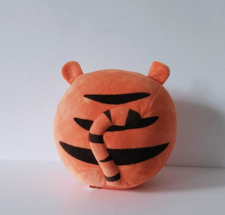 Pluszowa maskotka Kubuś Puchatek Tygrysek Disney