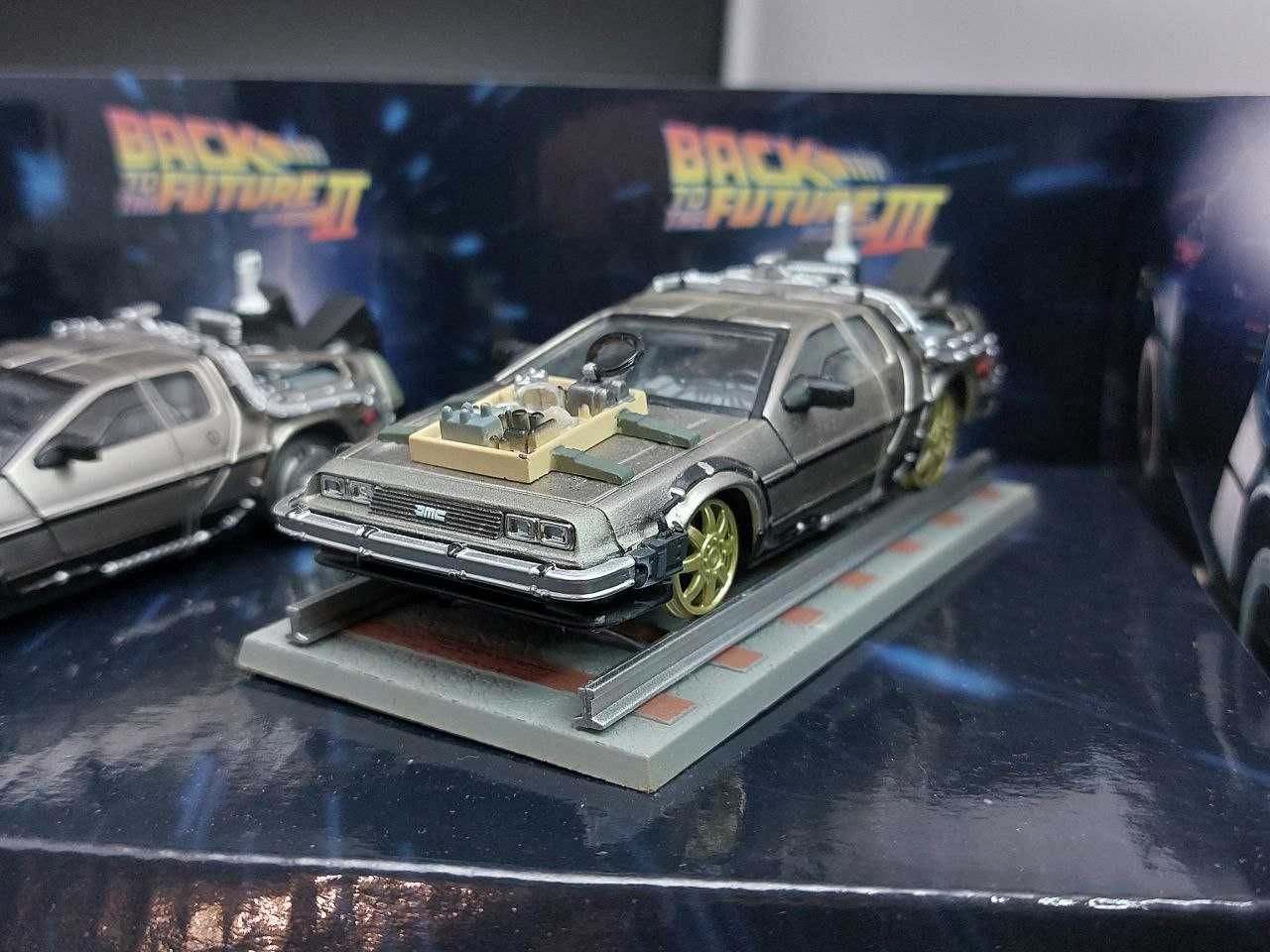 Delorean DMC-12 Time Machine set 1:43 Vitesse масштабні моделі