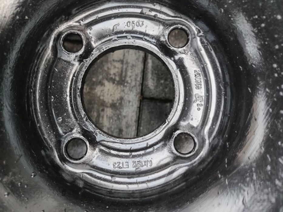 Koła zimowe 15" z peguot 307 + 2 felgi 16" + koło 16"