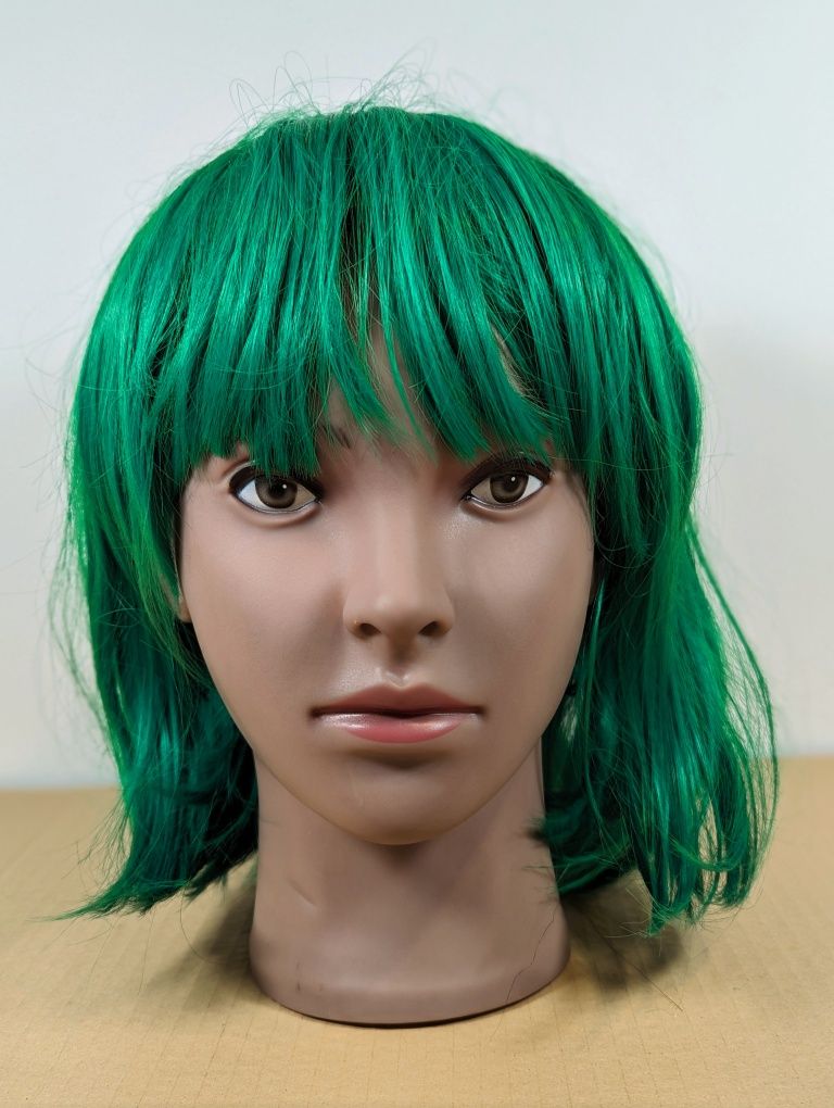 Peruka zielona pół długie włosy BOB grzywka damska ok 20 cm cosplay