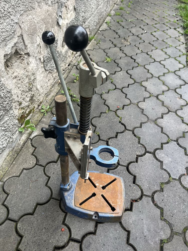Продам станину під дрель