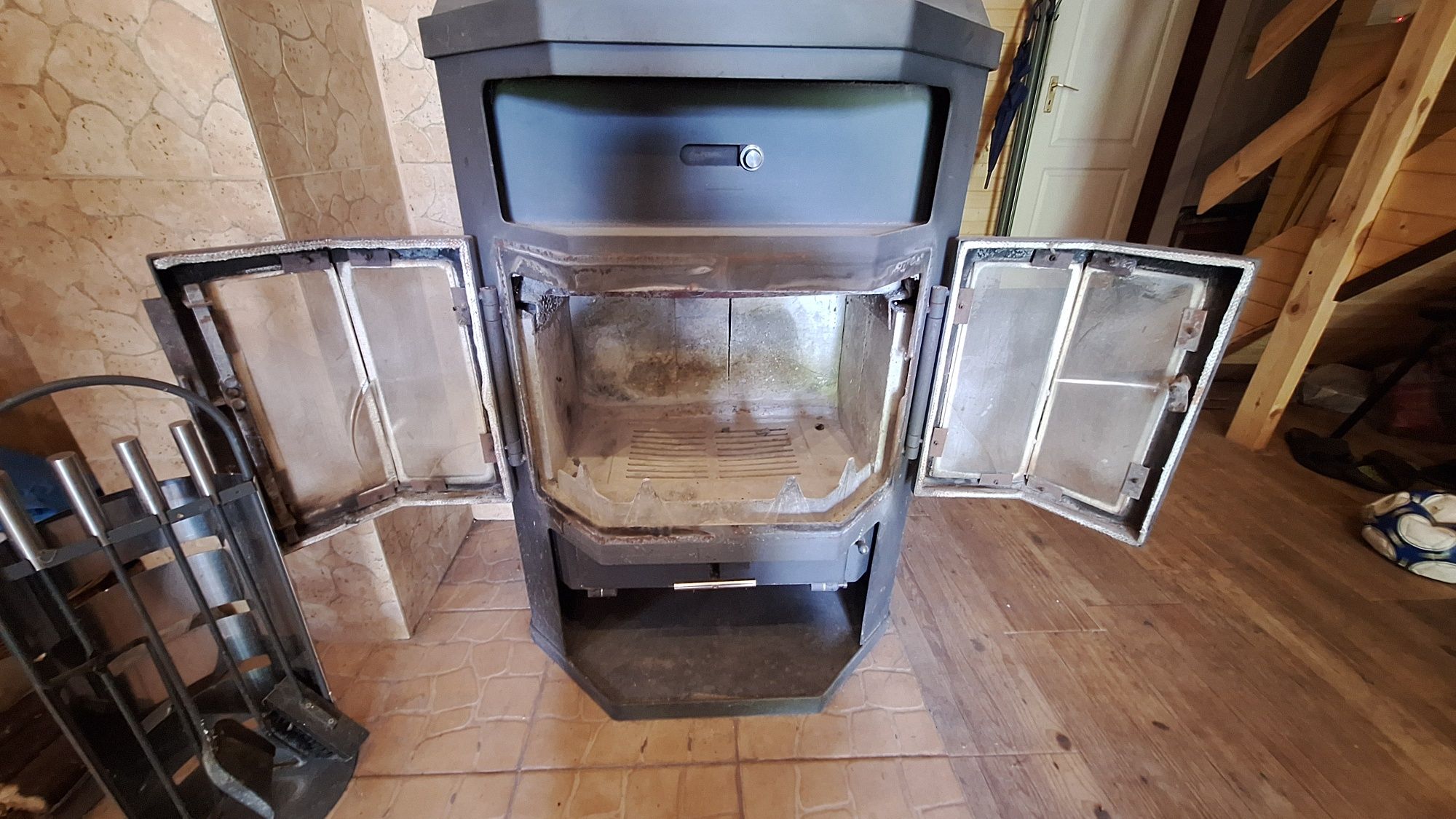 Kominek wolnostojący, koza, piec Zeus Grande Lux 14kW