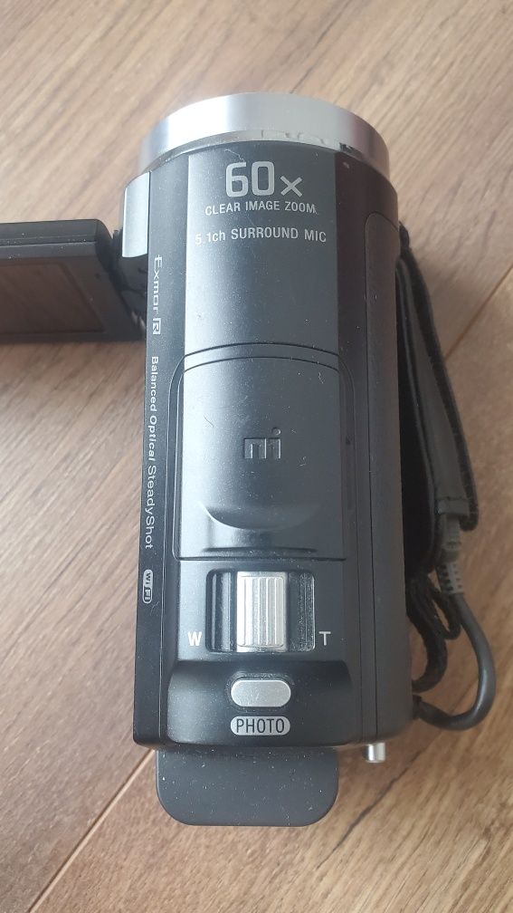 Відеокамера Sony Handycam HDR-CX530 Black HDRCX530