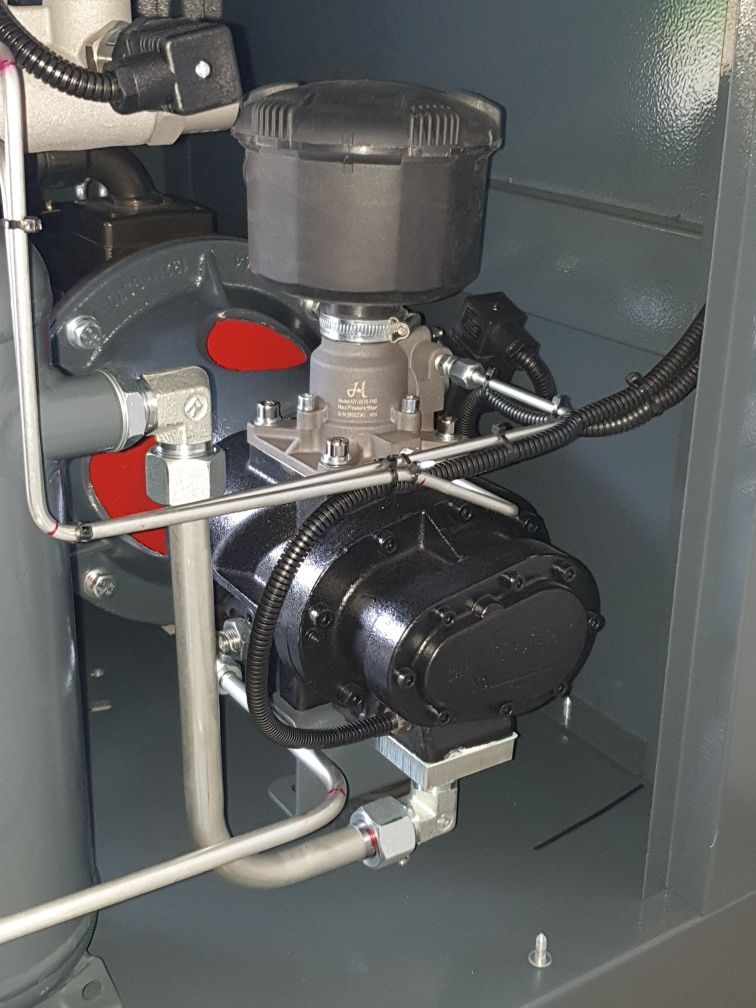 Kompresor śrubowy HQ-10 7,5kW