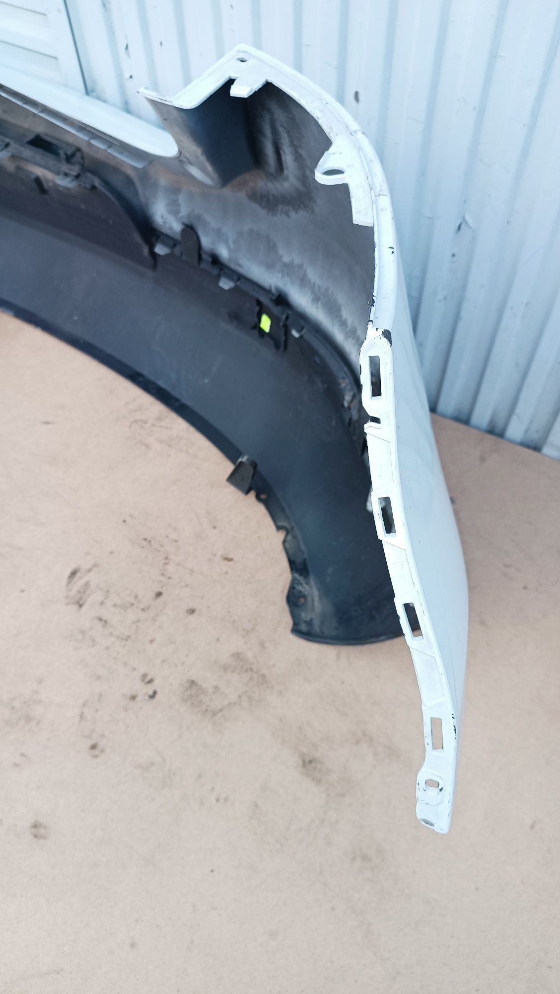Vendo parachoque de trás Renault Megane 3 ano 2012/14