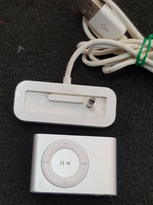 Плеер Apple ipod A1204  (2Gb”