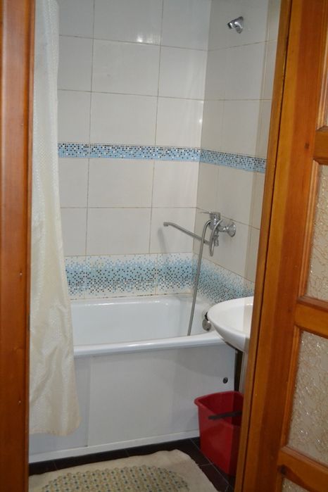 Посуточно Гната Юры 11а, клиника Шалимова , Борщаговка, Святошинский