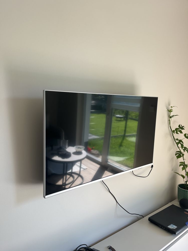 Telewizor Philips 43 cale ultra HD 4K ambilight android TV