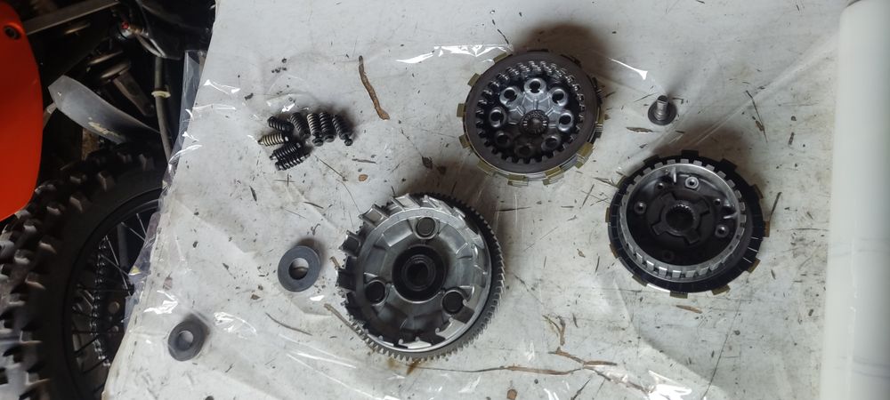 Suzuki vz 800 maruder kosz sprzeglo komplet 98