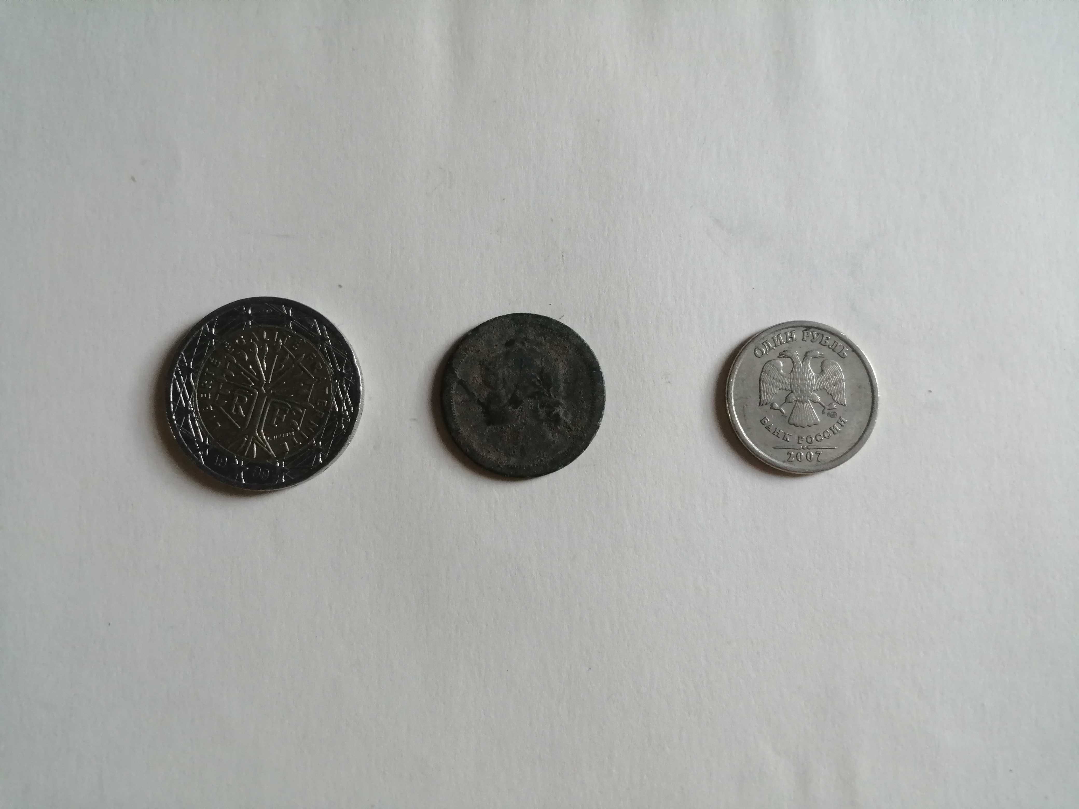 2€ franceses 1999, 10 centavos portugueses 1938, 1 rublo 2007
