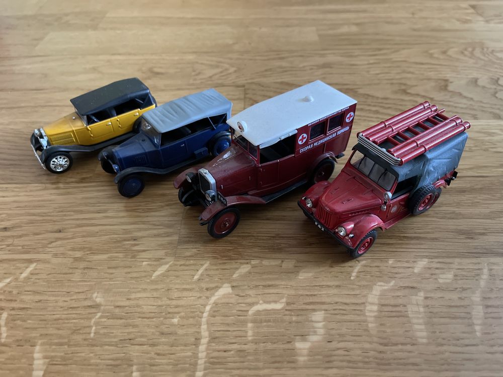 Колекційні модельки 1:43
