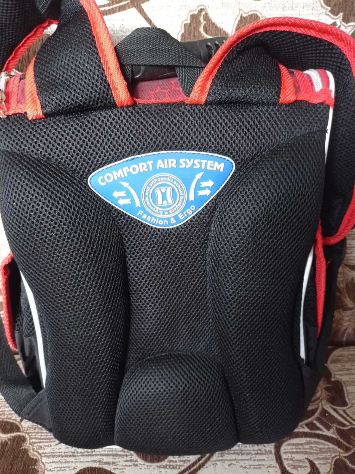 Продам шкільний рюкзак з ортопедичною спинкою