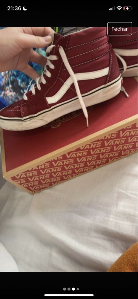 Vans bordo em bom estado