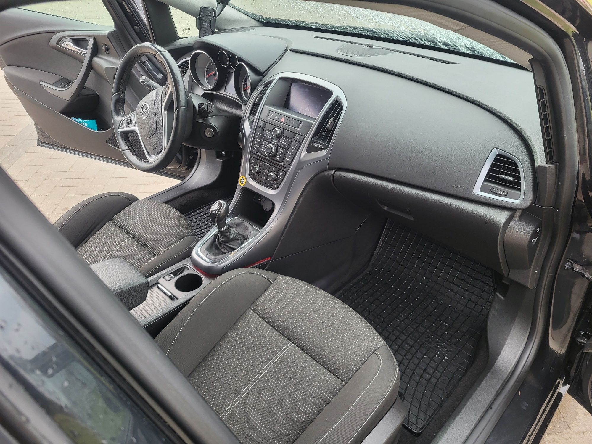 Opel Astra 2.0 cdti