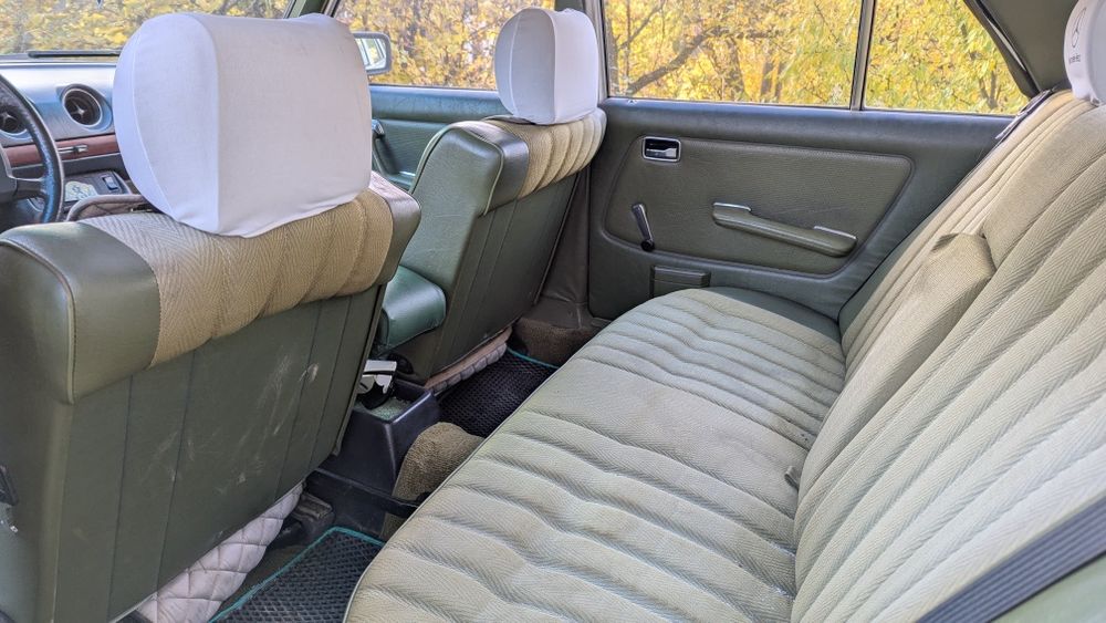 Мерседес Mercedes Benz E class 1982р дизель 2.0