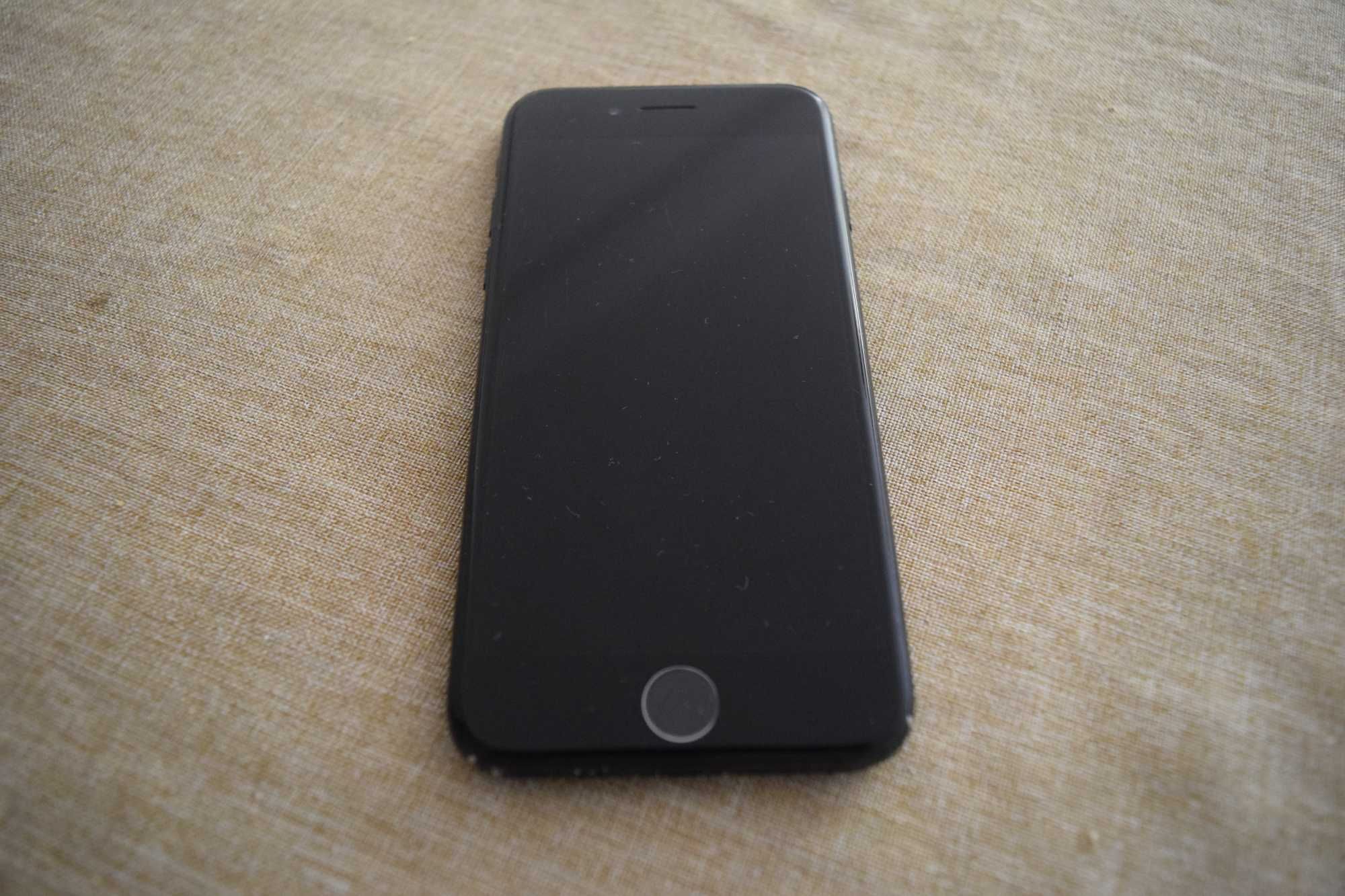 Apple iPhone SE 64GB