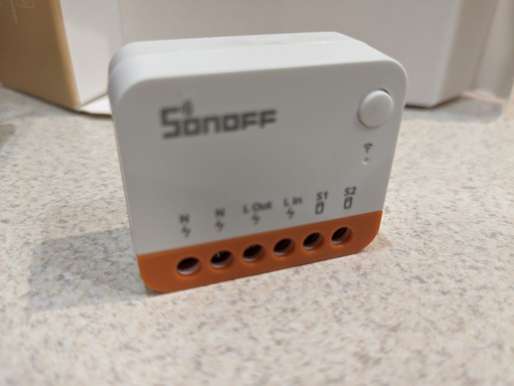 Sonoff mini r4 wif 2 way switch, розумне реле на дві зони