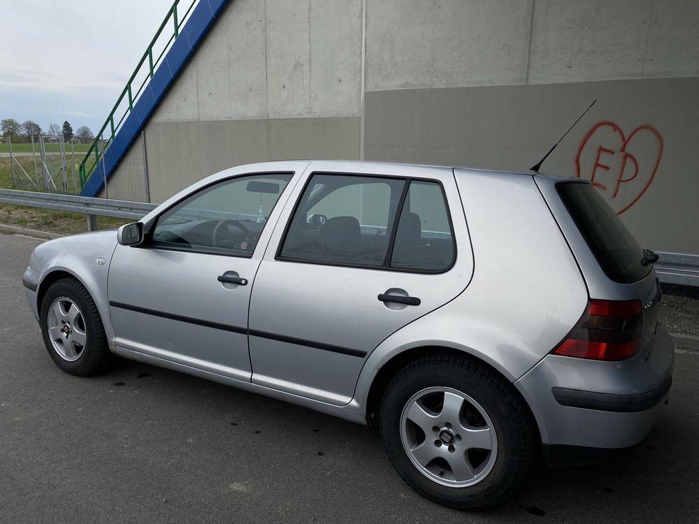 Volkswagen Golf 4 1.4