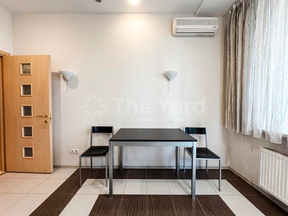 Продаж 1-к квартири 53 кв.м Підвисоцького 6-В, метро Звіринецька