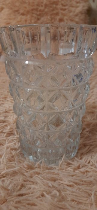 Хрустальные вазы, средние, салатницы,графины