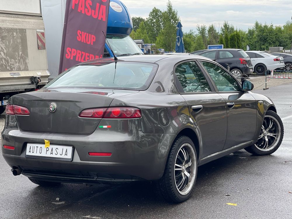 Alfa Romeo 159 1.9D**Alusy**Nowe sprzęgło**Dlugie OC i PT**Zamiana**