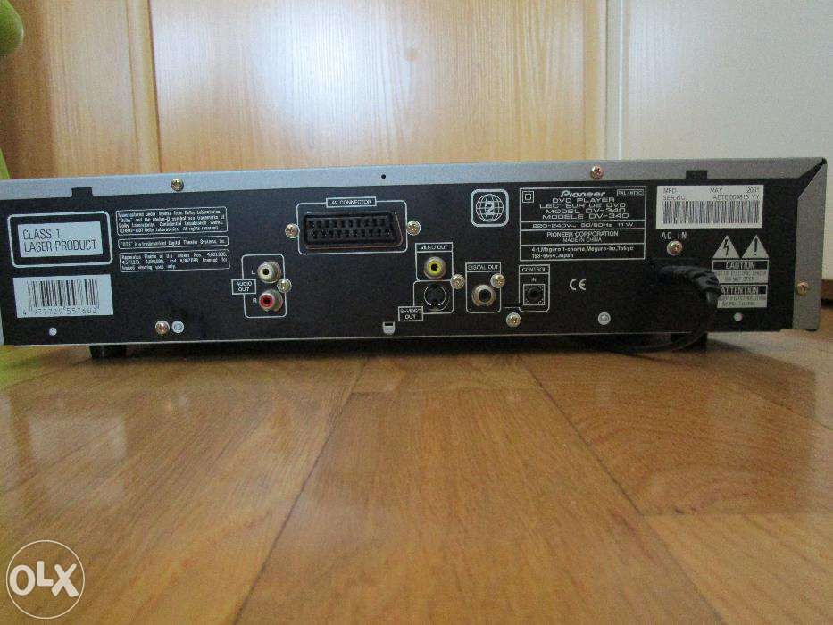 Pionner DV-340 DVD Player