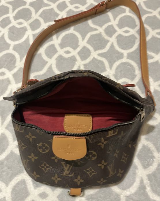 Сумка Louis Vuitton Fake