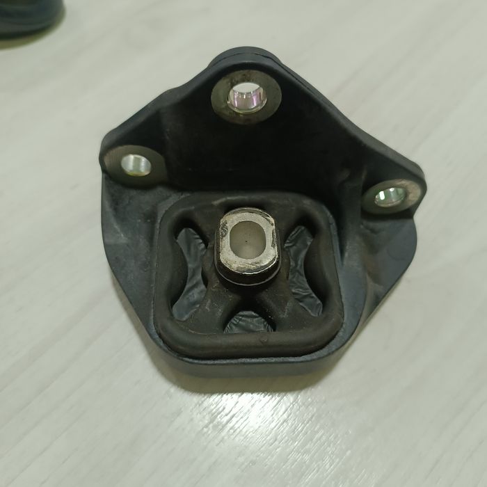 PA66-GF50 подушка двигуна Хонда