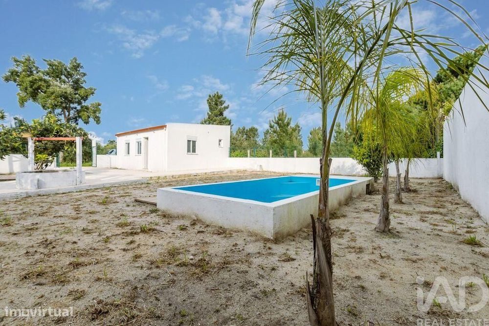 Casa / Villa T2 em Quinta do Anjo de 52,00 m2