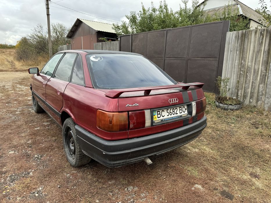 Продам ауди 80 .
