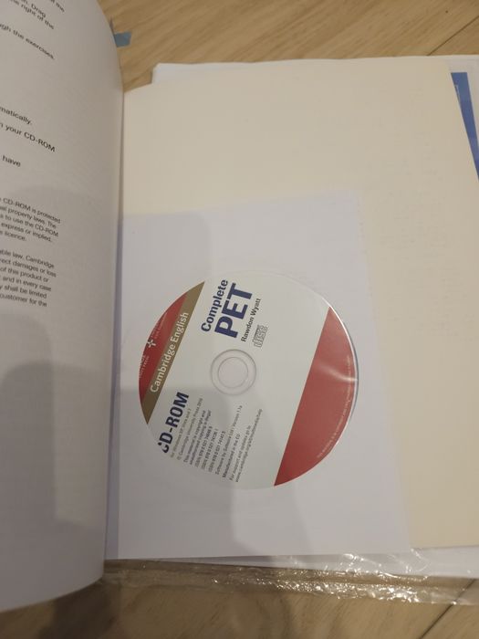 Complete PET Cambridge