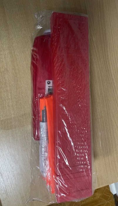 Аптечки,знак,желетка. Германія.