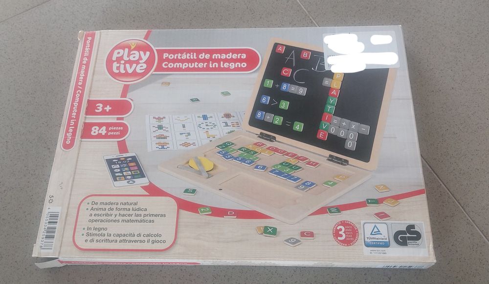 Computador para criança em madeira