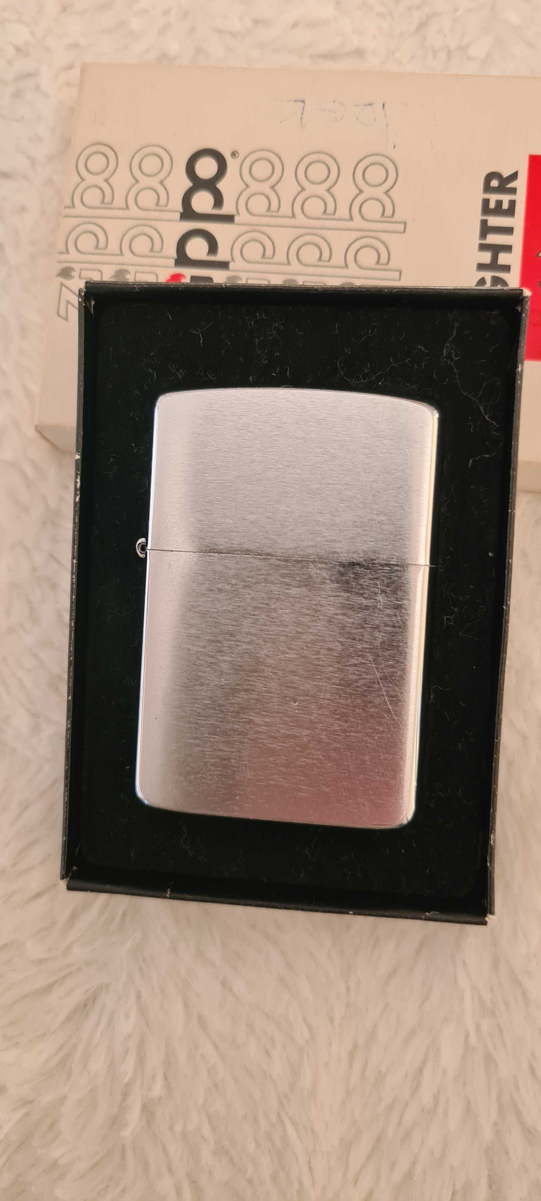 Zapalniczka Zippo Brushed Chrome 1985r