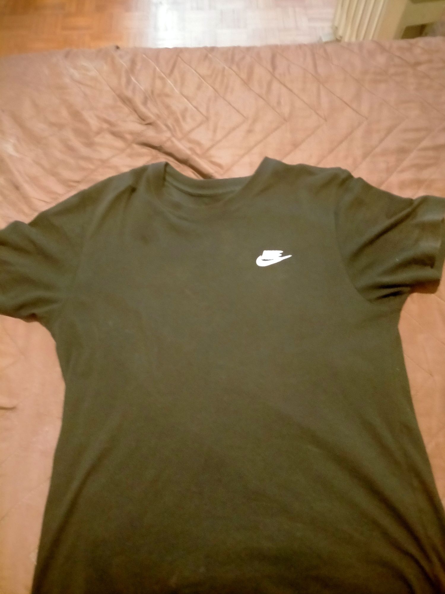 T-shirt nike tamanho s